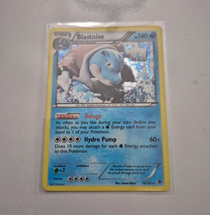 Pokémon Blastoise 16/101 Plasma Blast Holo Rare 140 HP 2012 Copyright Error