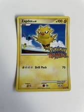 Pokemon Zapdos Pokemon Rumble 8/16 MP/HP