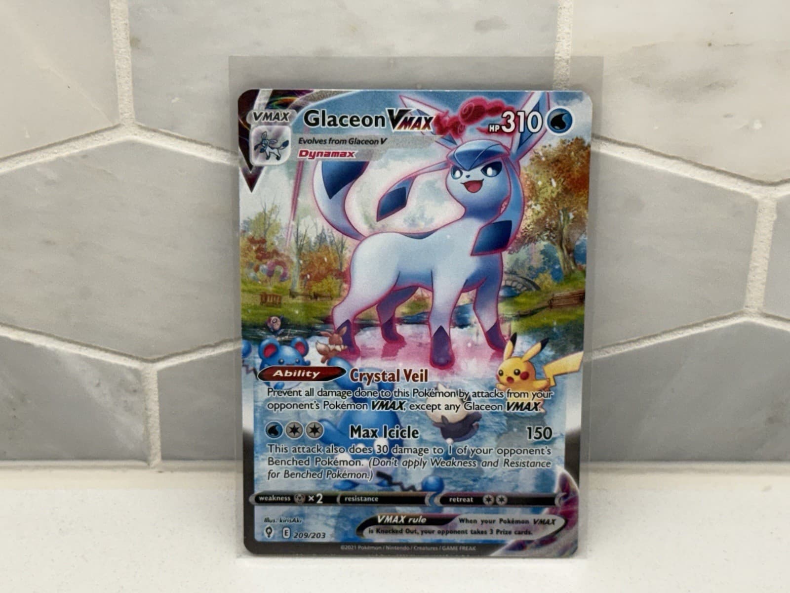 Glaceon VMAX (Alternate Art Secret) 209/203 SWSH07: Evolving Skies Holo