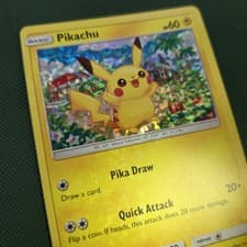 HEAVY BLEED Pikachu 4/12 McDonalds 2018 Nintendo Holo Promo Pokemon Card