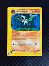 Pokemon Skyridge Aerodactyl 1/144 DMG Card