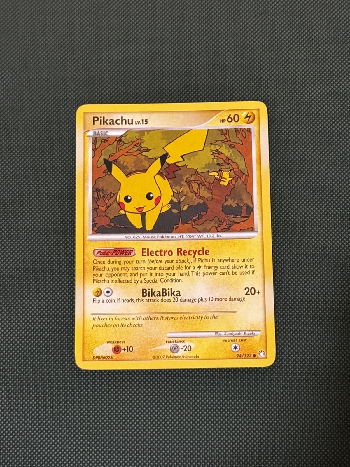 Pokemon 2007 Mysterious Treasures Pikachu 94 MP