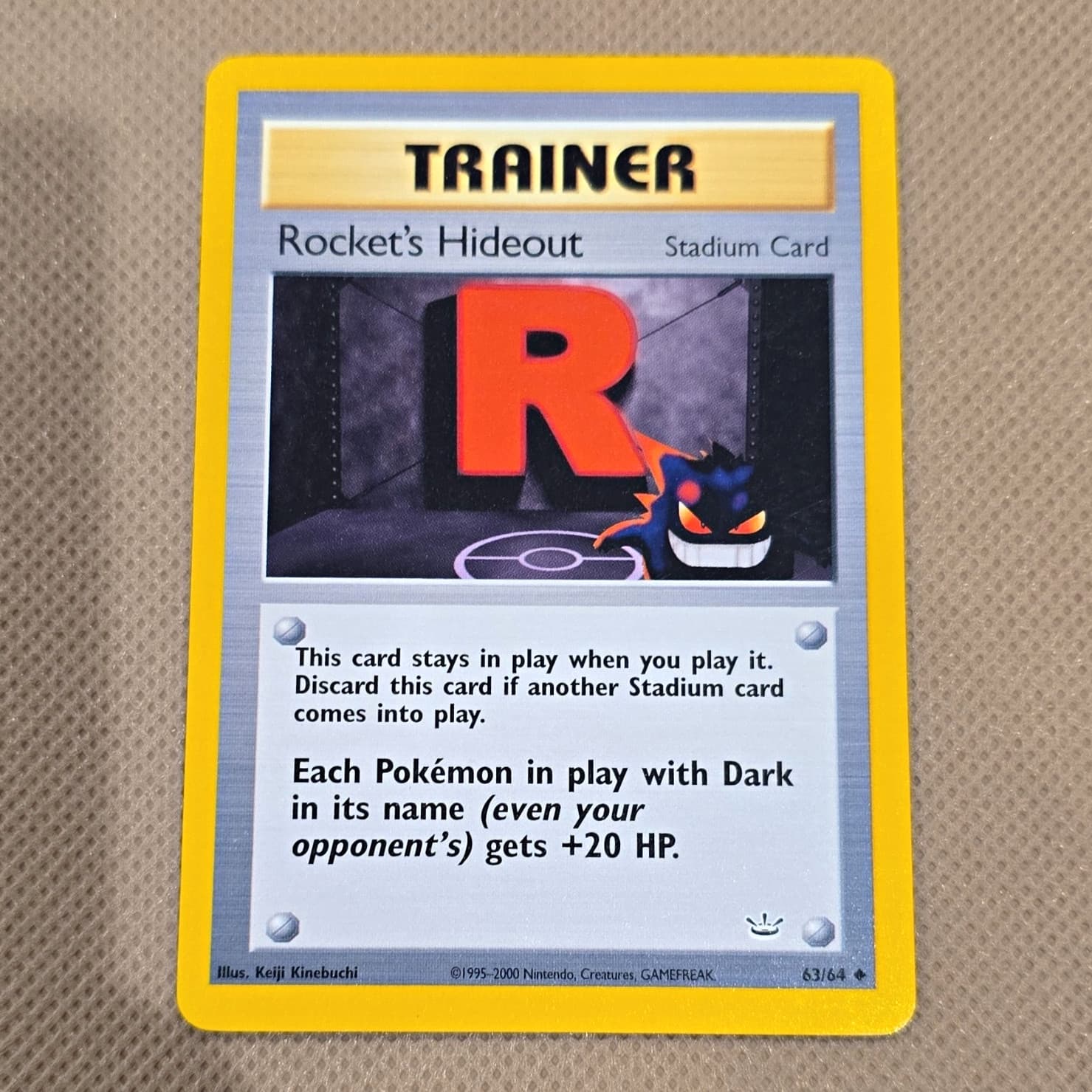  Pokémon Rocket's Hideout 63/64 Neo Revelation