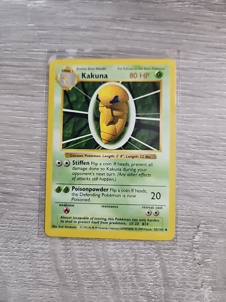 Kakuna 033/102 Base Set (Shadowless) Regular - LP - Pokemon TCG