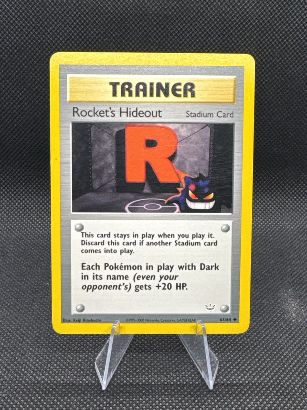Rocket's Hideout 63/64 Neo Revelation Regular