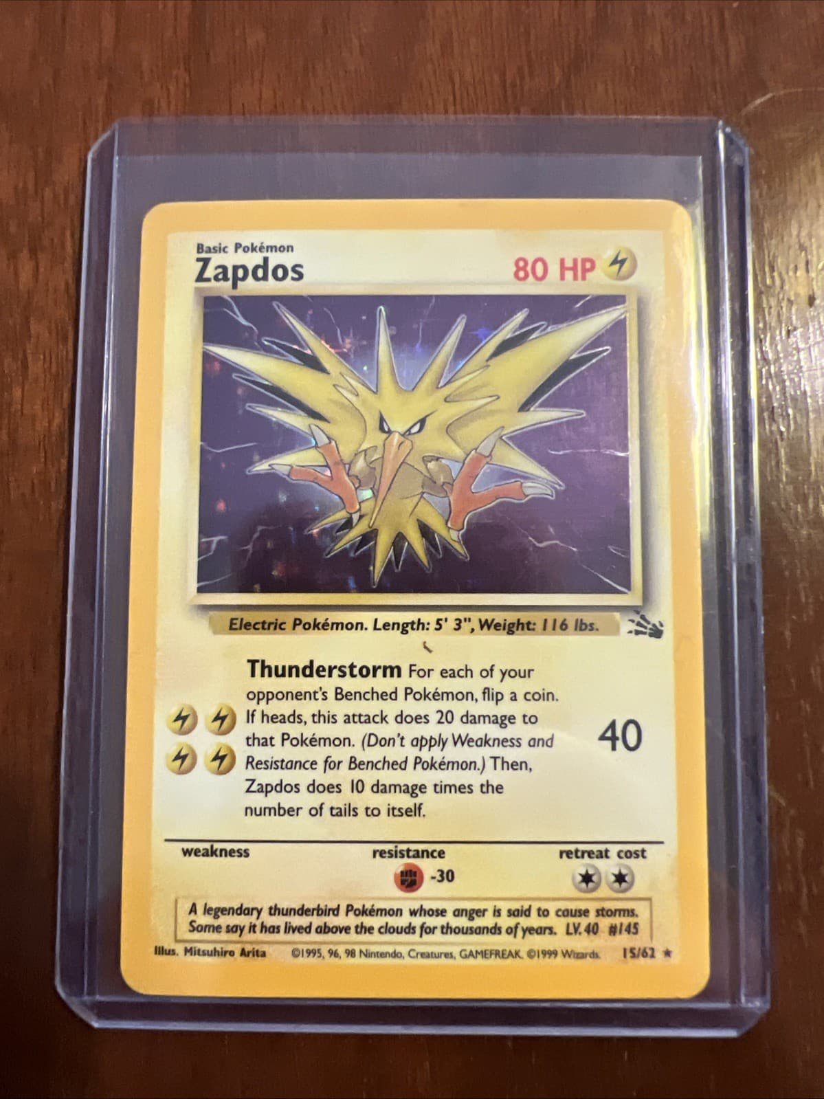 Pokémon TCG Zapdos Fossil 15 Holo Rare Light Play Condition Vintage WOTC 1999