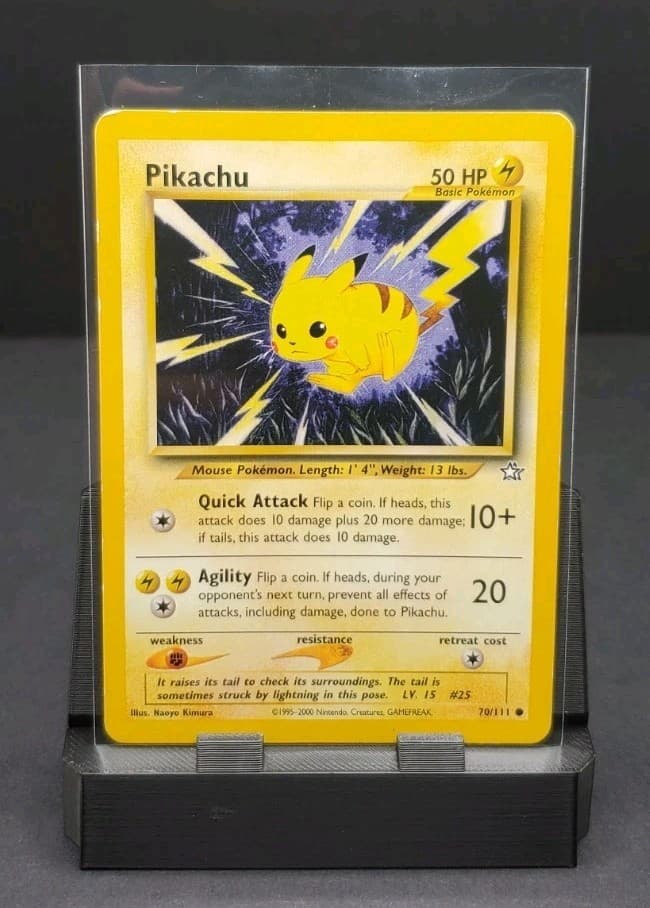 Pikachu 70/111 Common Neo Genesis Pokemon Unlimited HP