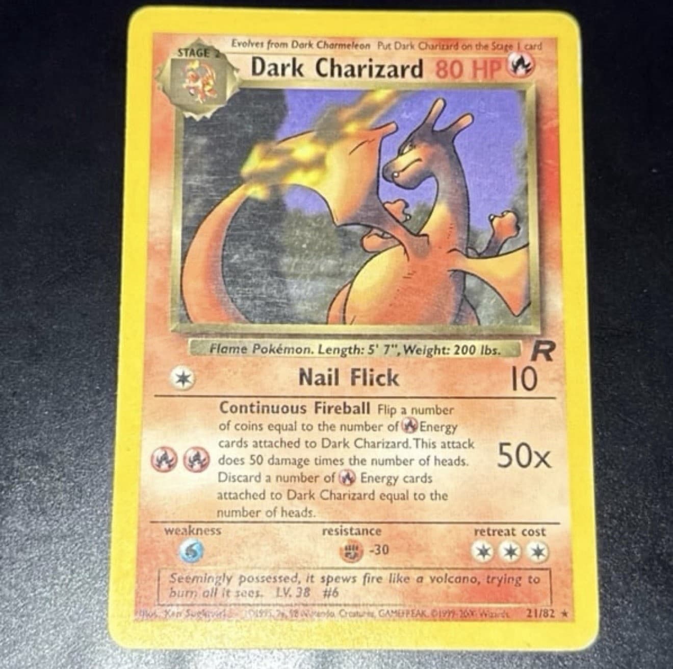 Dark Charizard 21/82 Team Rocket 2000 released Art Rare non-Holofoil Rare MP