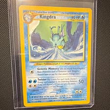 Nintendo Pokemon TCG Neo Revelation Kingdra 19/64 Holo Rare Unlimited 90 HP